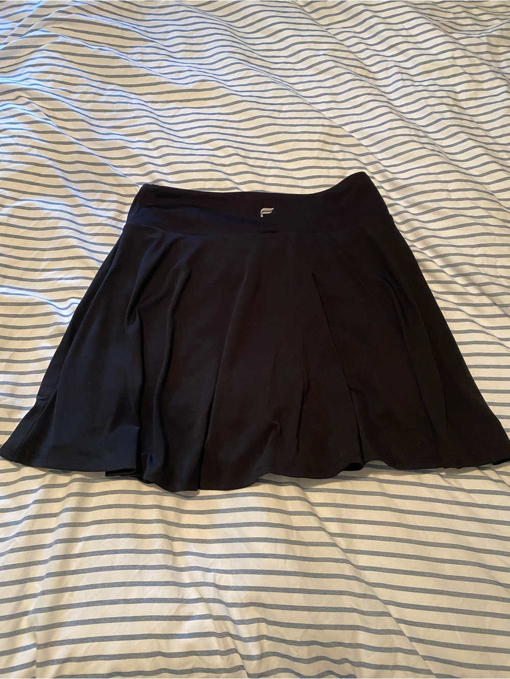 Fabletics crossover skirt - Picture 3 of 7